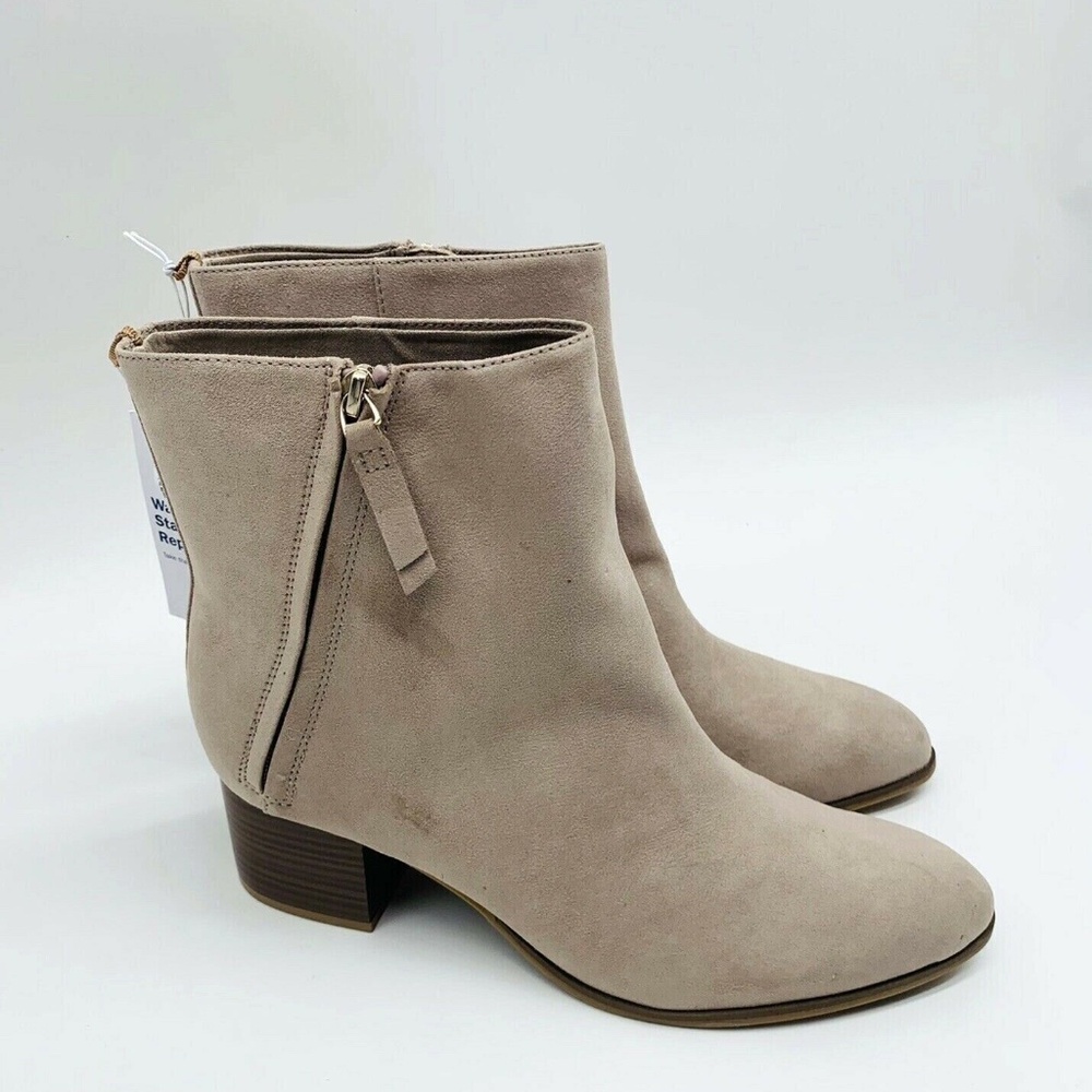 Old Navy Faux Suede Leather Water & Stain Repellant Brown Boots Size 6 NEW
